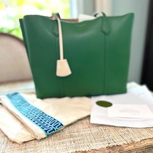 TORY BURCH PERRY TRIPLE COMPARTMENT LEATHER TOTE - COLOR: ARGULUA  W/DUST BAG